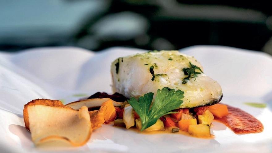 ‘Jarea’, el restaurante de Tenerife con pescado fresco del día y las mejores vistas del Atlántico