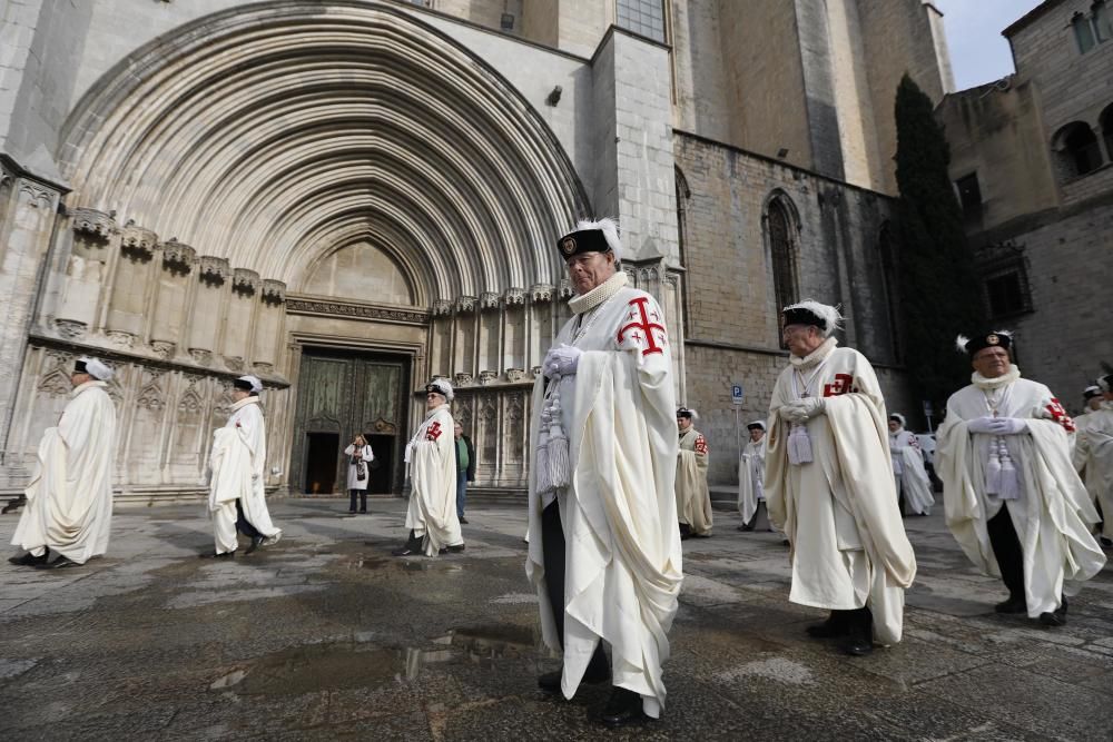 L''orde del Sant Sepulcre investeix a la Catedral els seus nous cavallers i dames