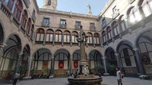 Vista del claustro de la Mercè, dentro de la Capitania General de Barcelona