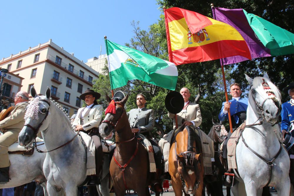 Ofrenda floral a la Patrona de Málaga