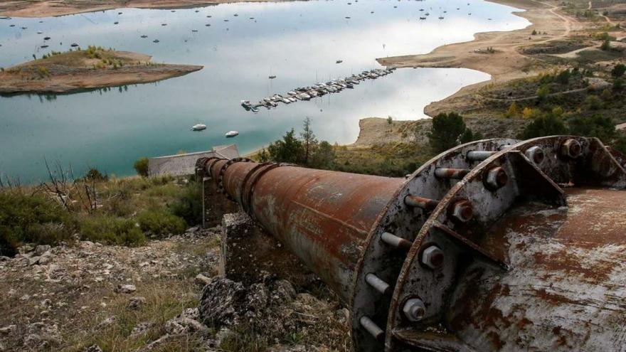 La CHS alerta de la falta de agua del Trasvase para riego y consumo humano