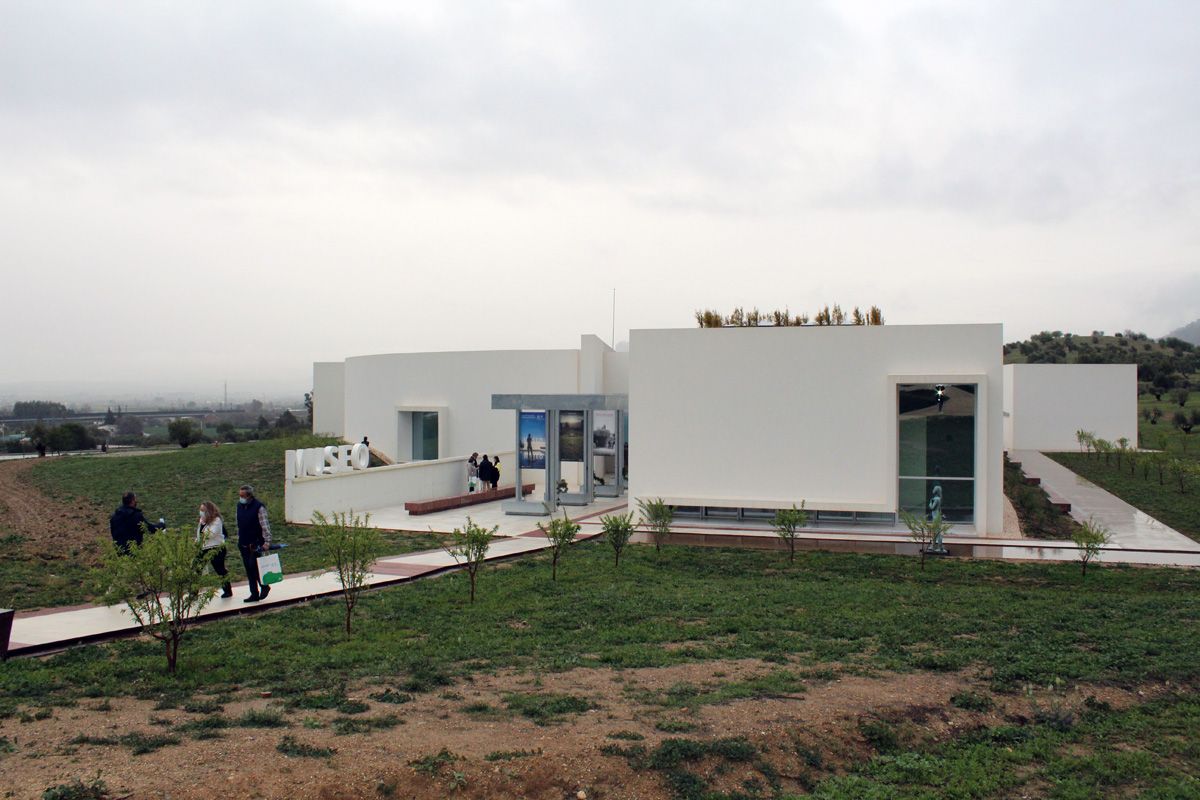 Inauguración del Museo del Conjunto Arqueológico Dólmenes de Antequera