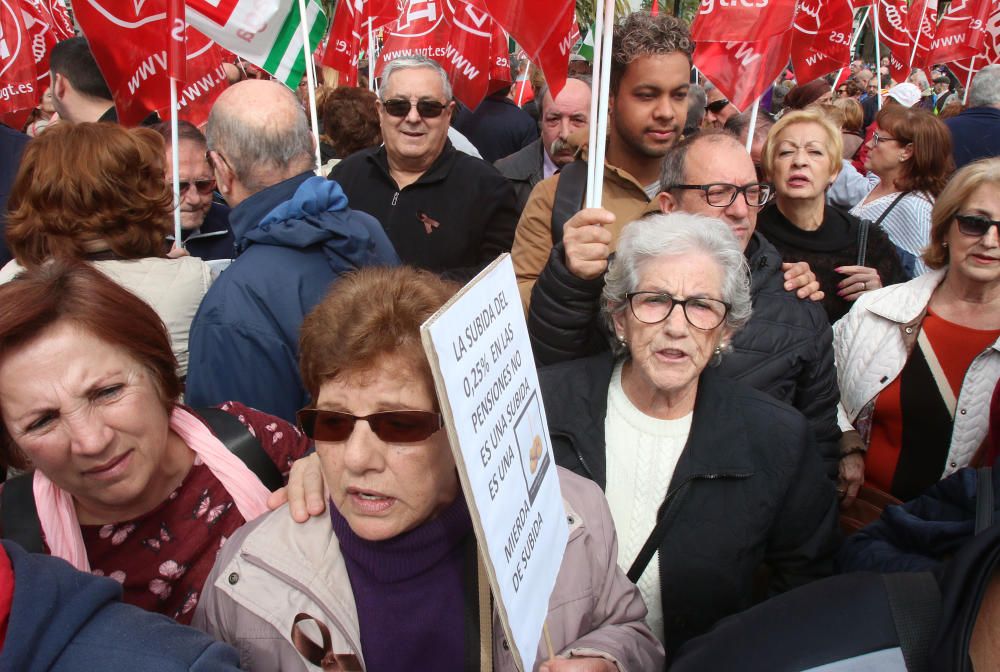 Concentración en Málaga por unas pensiones "dignas"