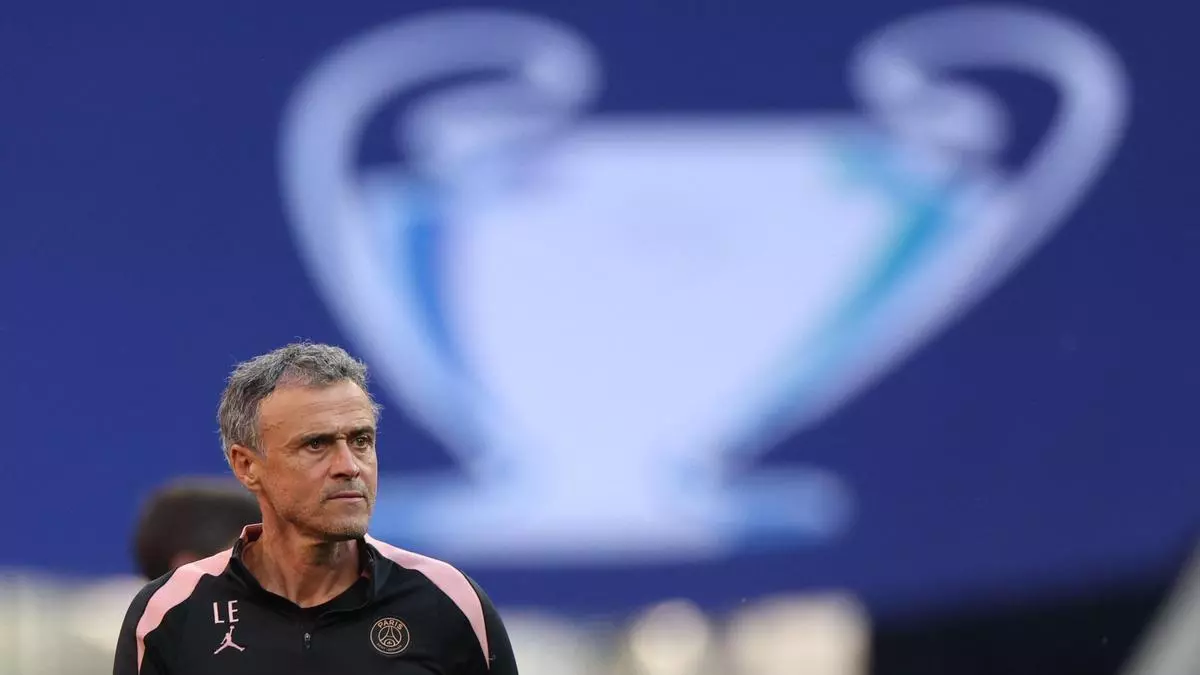 Luis Enrique y su última misión: clavar una bandera por Xana