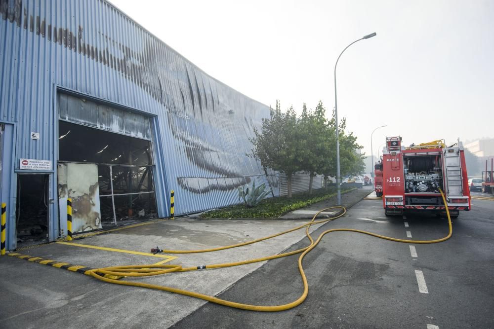 La Policía Judicial investiga las causas del incendio - El propietario apunta a un cortocircuito