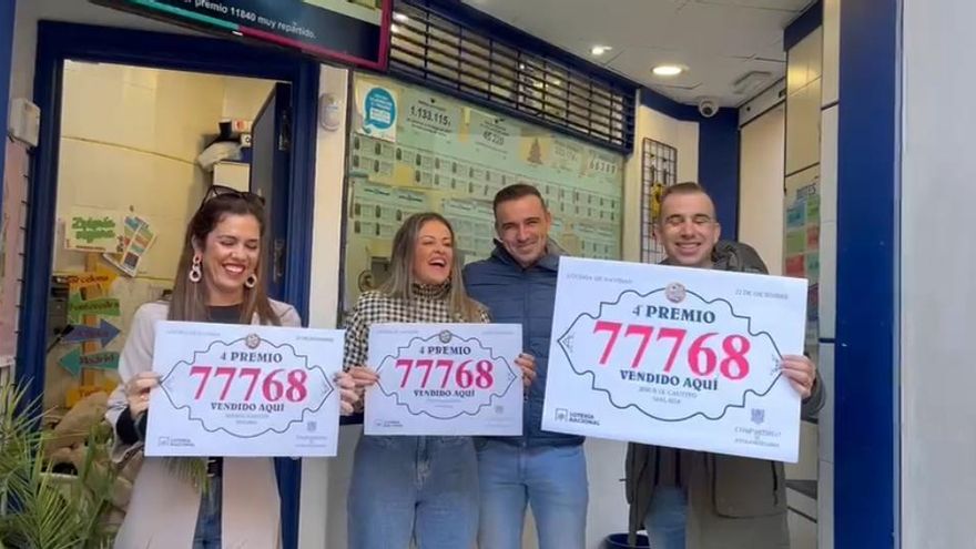 El cuarto premio, el 77768, deja 380.000 euros en calle Alhóndiga