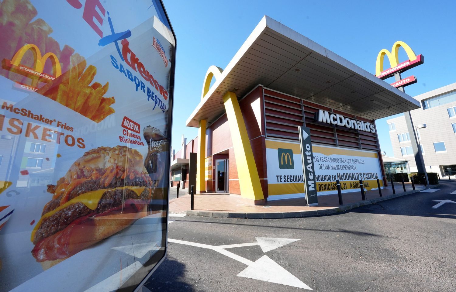 Así está ahora el McDonald's cerrado en Castelló.