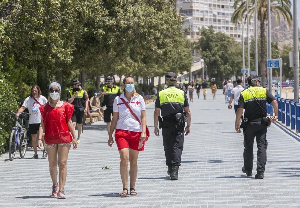 Primer fin de semana de playas abiertas al baño