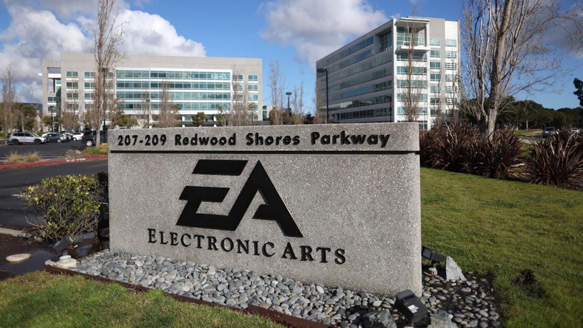 Electronic Arts prevé cerrar hoy su venta al consorcio liderado por el fondo soberano de Arabia Saudí