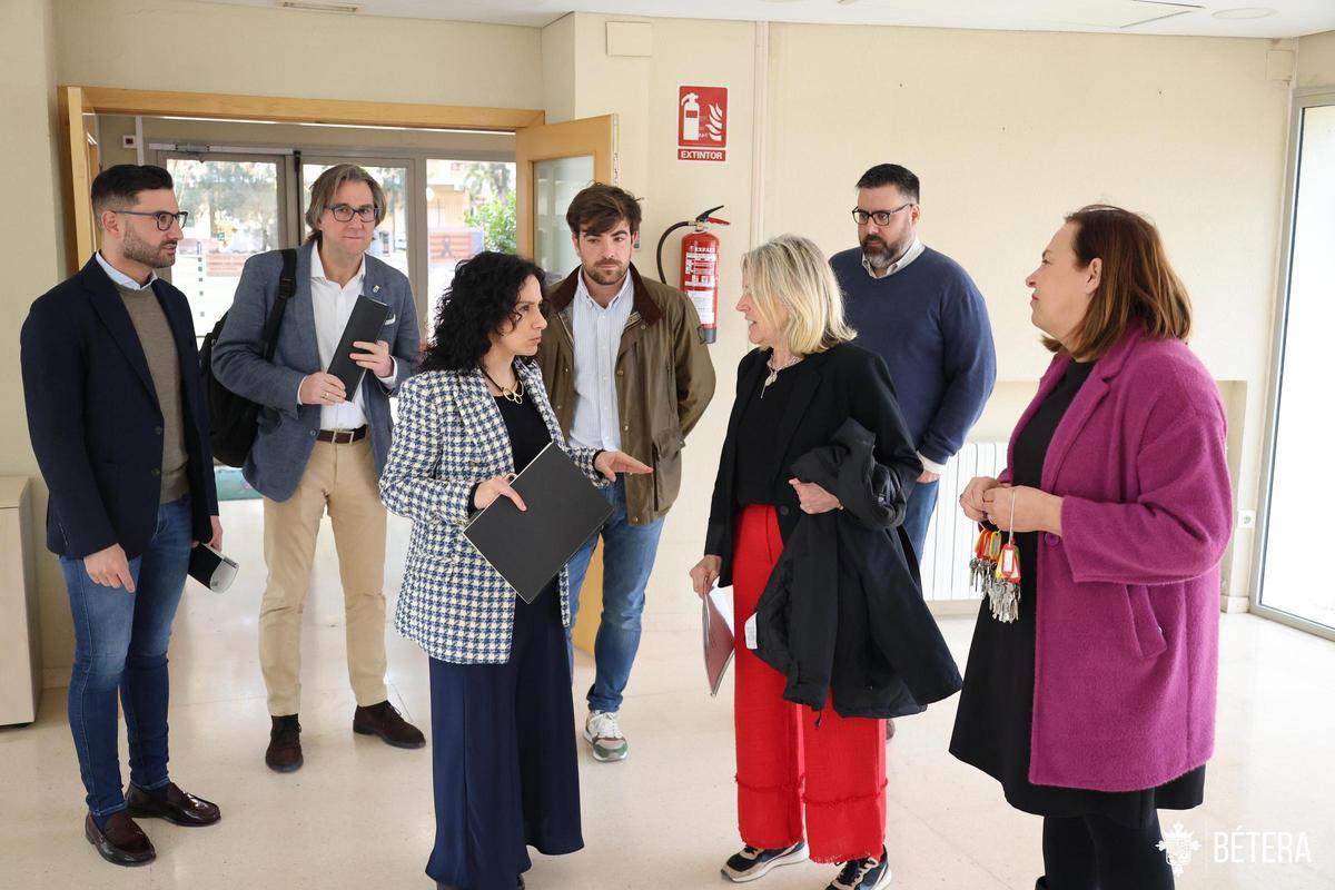 Visita de altos cargos de Servicios Sociales a Bétera.