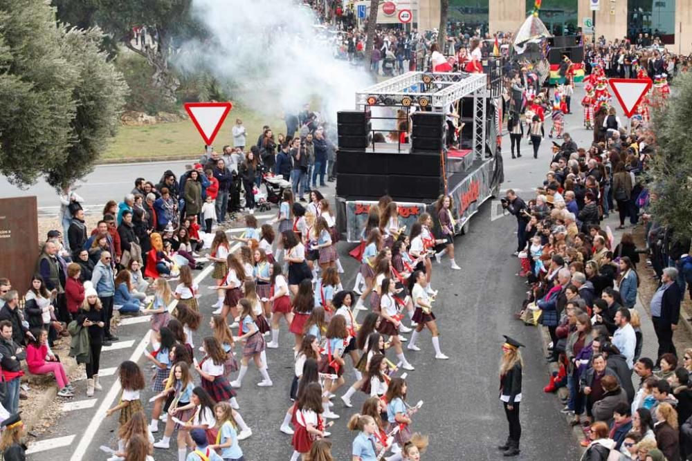 Color e imaginación en el Carnaval de Vila