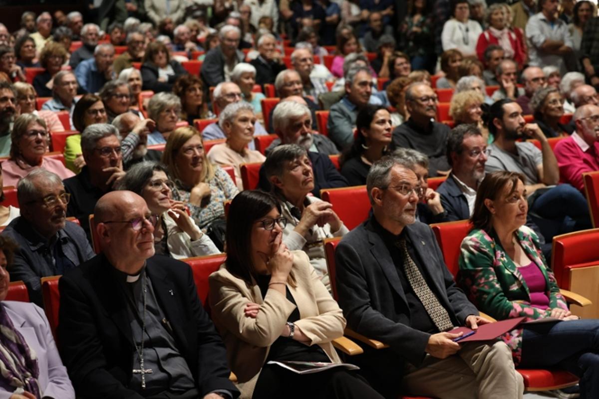 Algunes de les personalitats que van assistir a l'homenatge