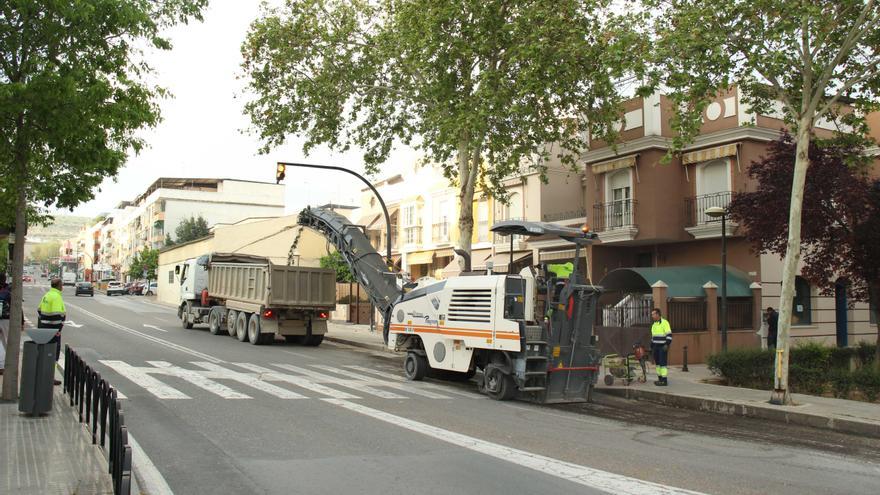 El Ayuntamiento de Lucena acomete nuevas actuaciones del Plan de Asfalto