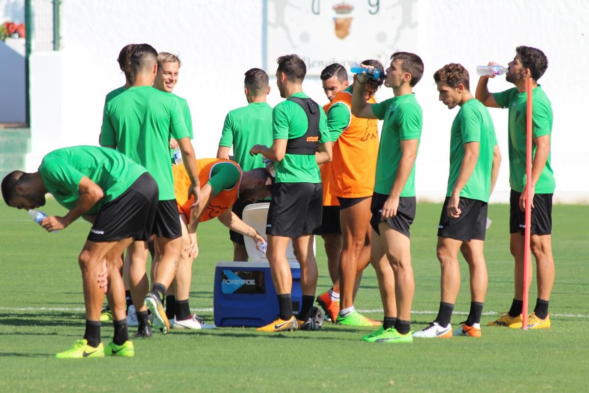 FOTOGALERÍA / El segundo día de entrenamientos del Córdoba en Benahavís