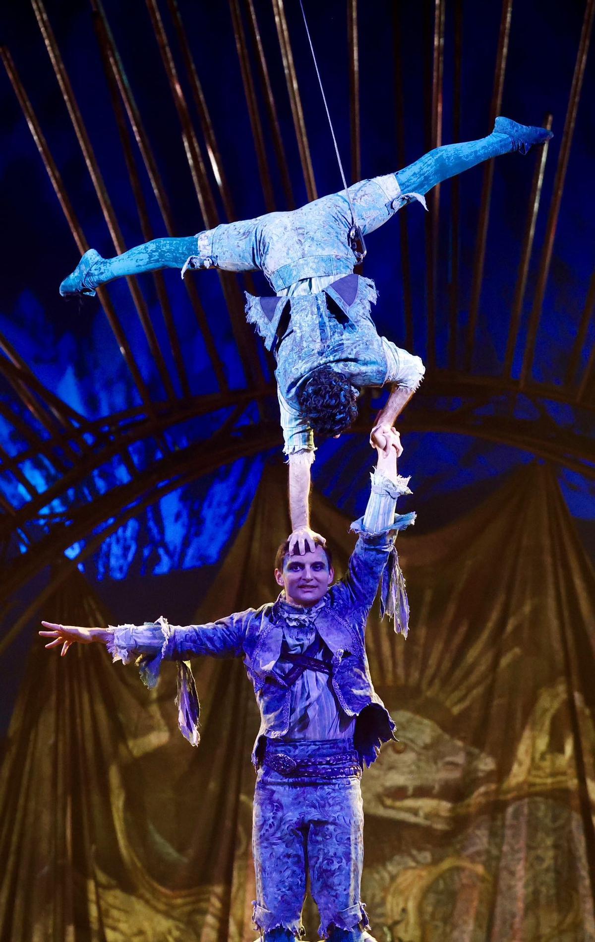 El Circo del Sol inaugura su renovada 'Alegria' en València