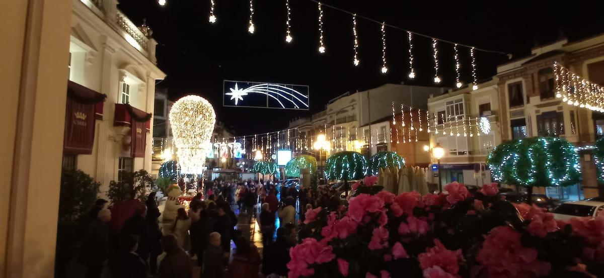 Encendido del alumbrado navideño en Cabra.