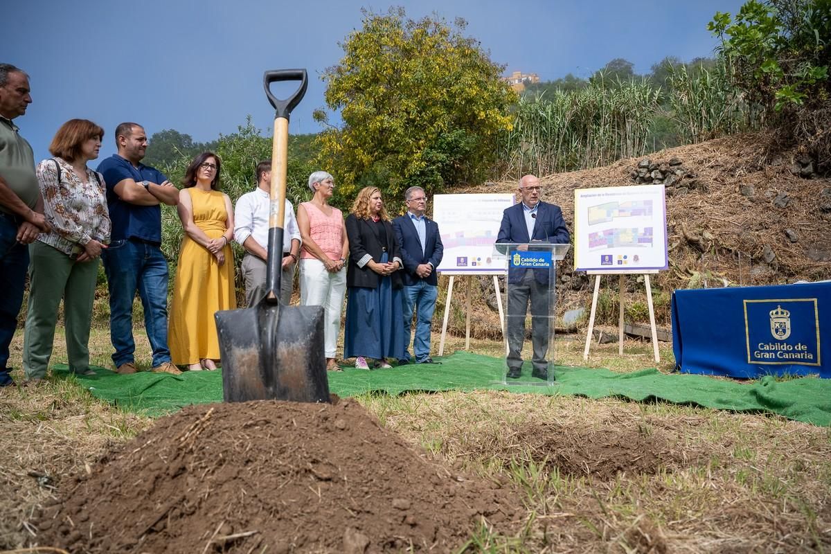 Colocación de la primera piedra de la ampliación de la Residencia de Mayores de Valleseco