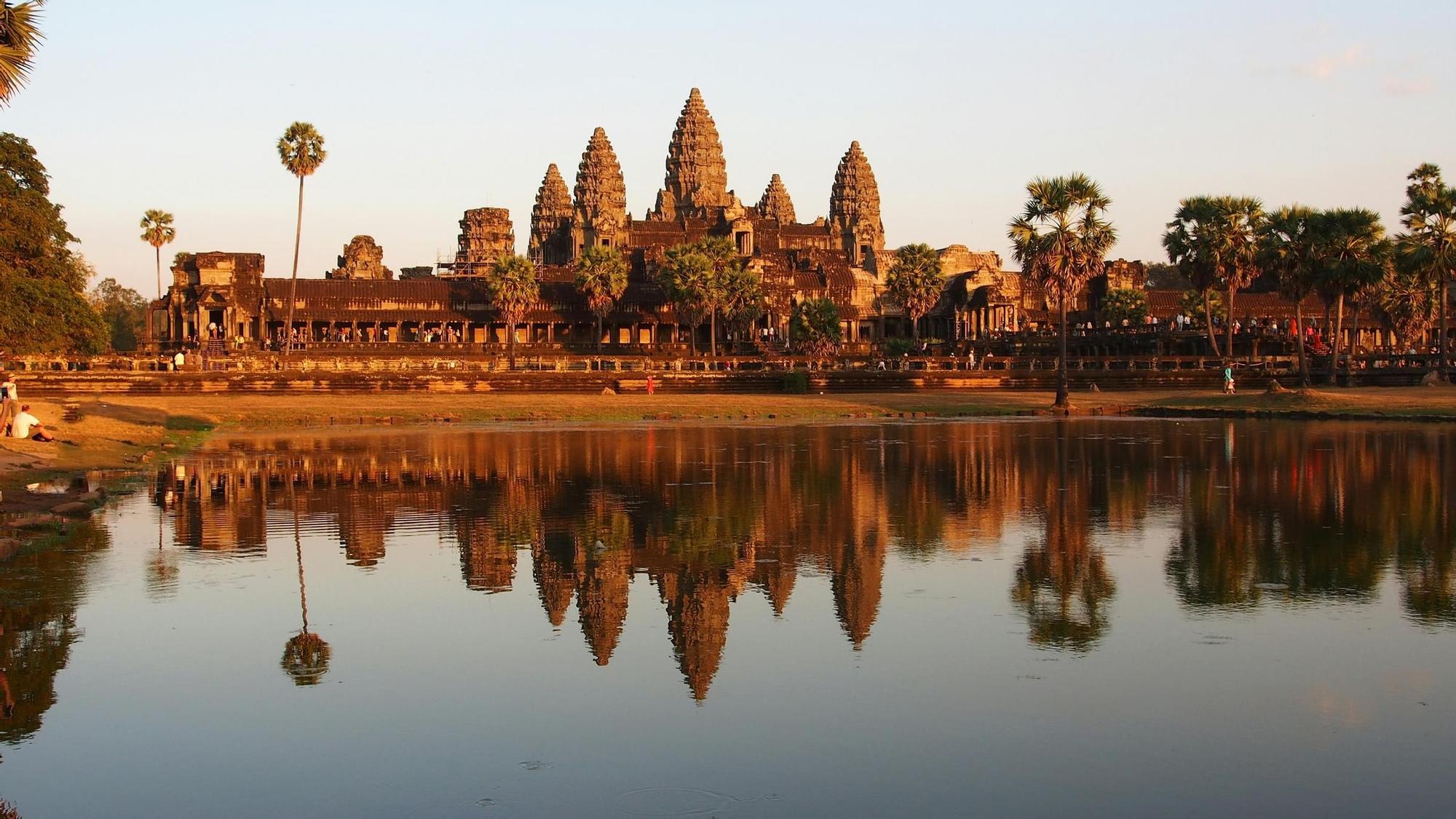 Viajar a Camboya: lugares imprescindibles, paisajes exóticos, mercados locales y el templo más grande del mundo