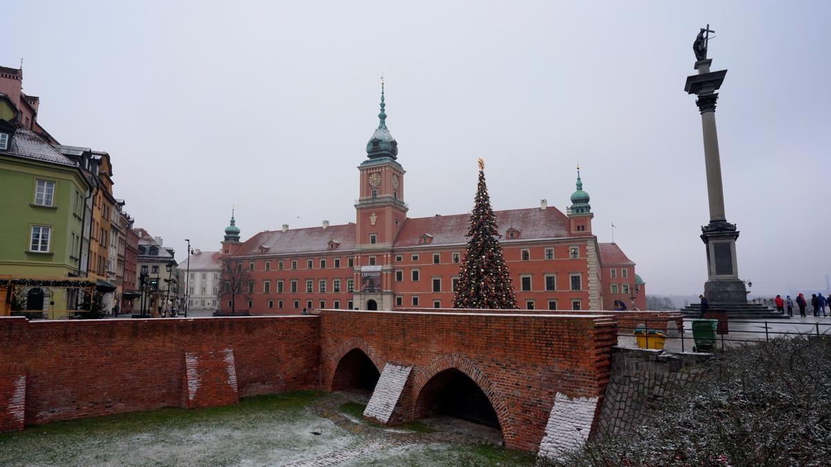 El Castillo de Varsovia es uno de los monumentos más destacados de su casco antiguo