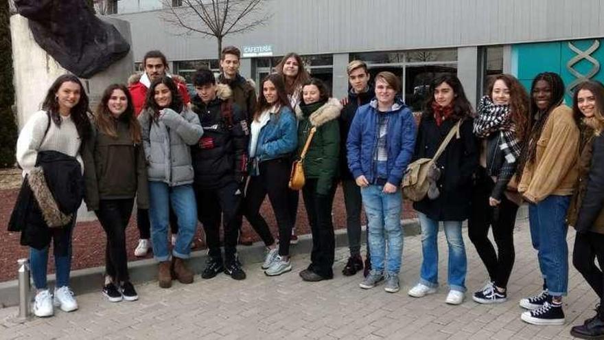 Los alumnos de Luarca, en el Centro de Biología Molecular