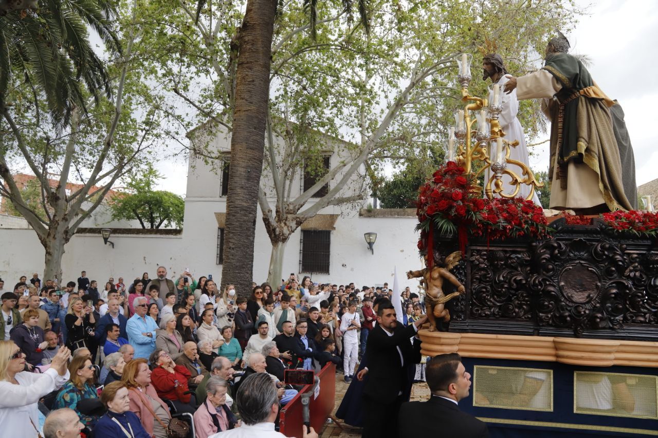 La procesión de la prohermandad de la Bondad, en imágenes