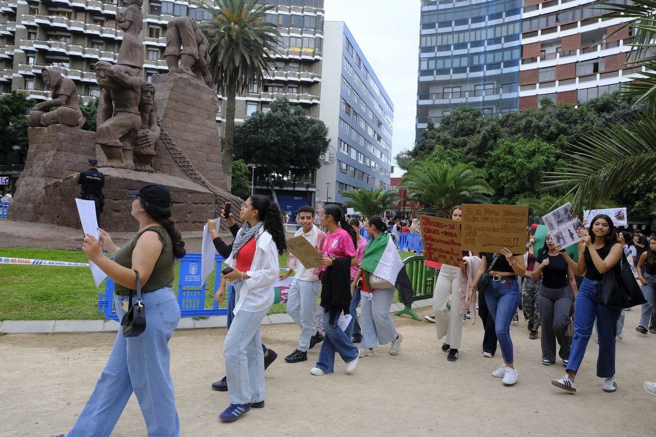 Concentración pro Palestina Plaza de España en Las Palmas de Gran Canaria