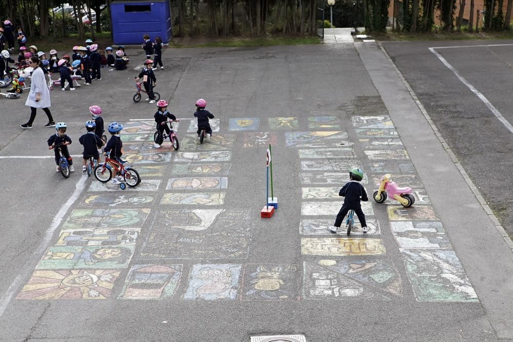 Día de la Bici en el Colegio de las Dominicas