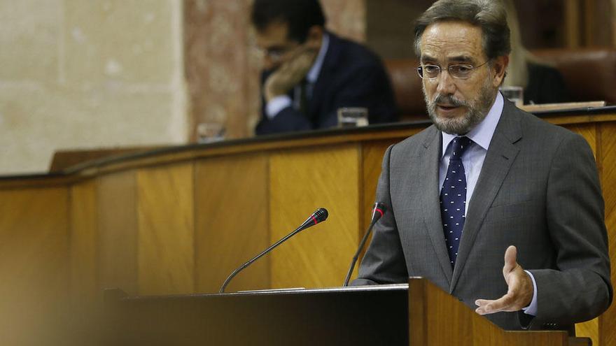 El consejero Felipe López, durante el pleno.