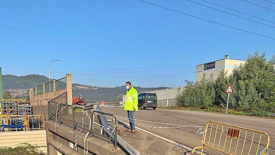 Estado del vallado que será reparado para evitar más caídas.