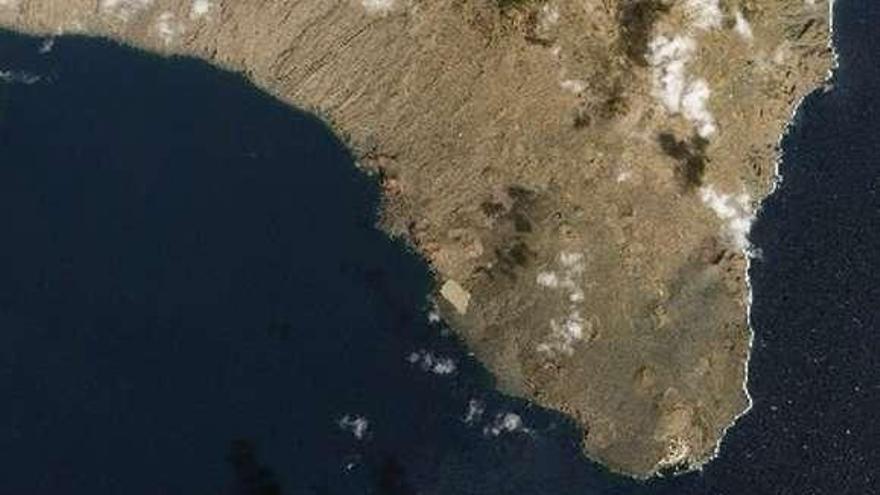 El volcán de El Hierro, a un paso de ser la foto del año de la NASA