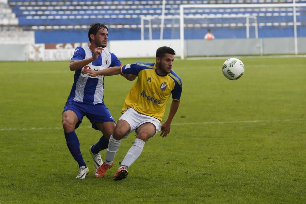 El partido entre el Real Avilés y Mosconia, en imágenes