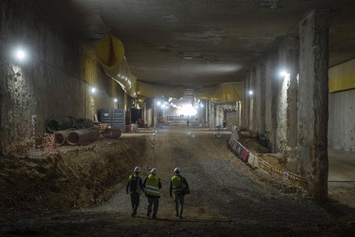 Visita institucional a las obras del canal de acceso ferroviario