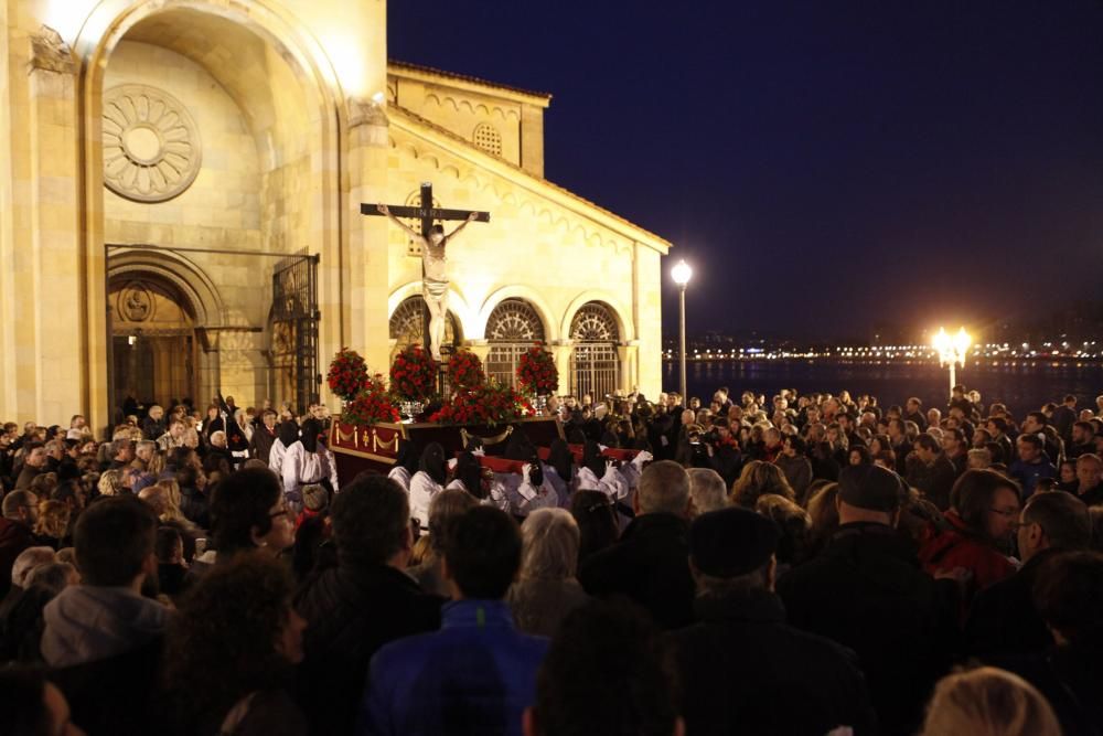 Procesión de Jueves Santo en Gijón