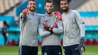 El mercado provoca un terremoto en la portería de la selección: Robert Sánchez, David Raya, De Gea, Kepa...