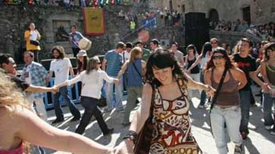 La organización de Womad ve complicada la continuidad del festival en Cáceres