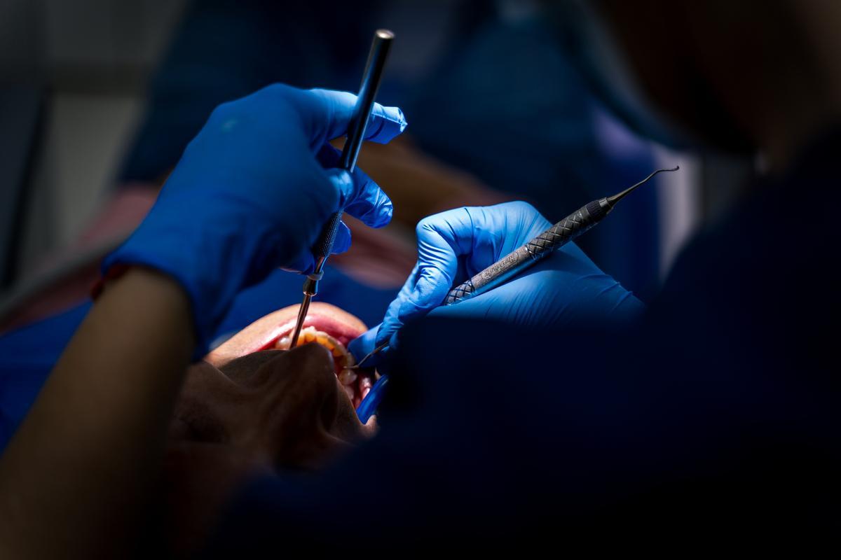 Fracturas dentales, dolor o inflamación son algunas de las consultas más habituales.