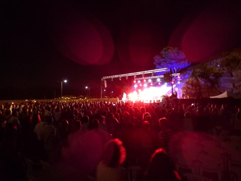 SAU30 actua a la platja de la Gola de Llançà