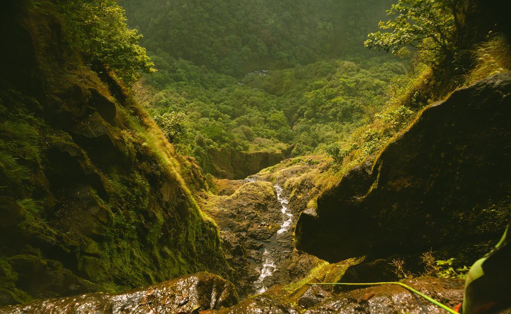 Imágenes de la aventura del grupo de murcianos que han abierto seis nuevos barranco en Guinea