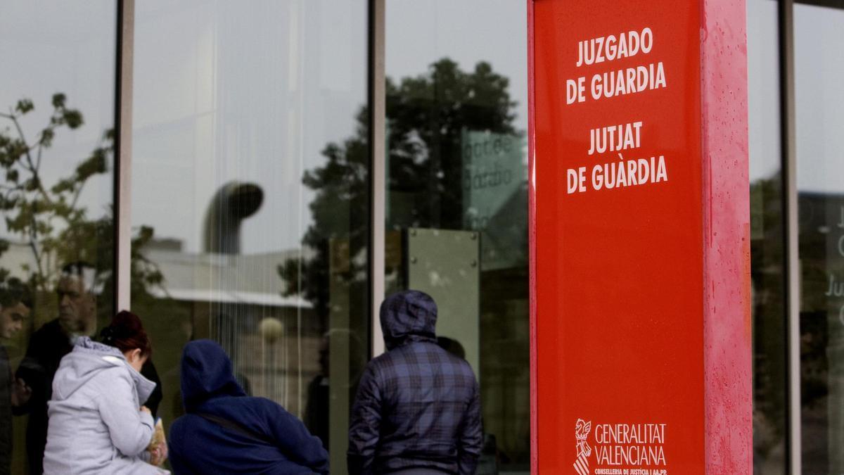 El profesor de yoga detenido pasó a disposición judicial y el juez acordó su libertad sin medidas cautelares.