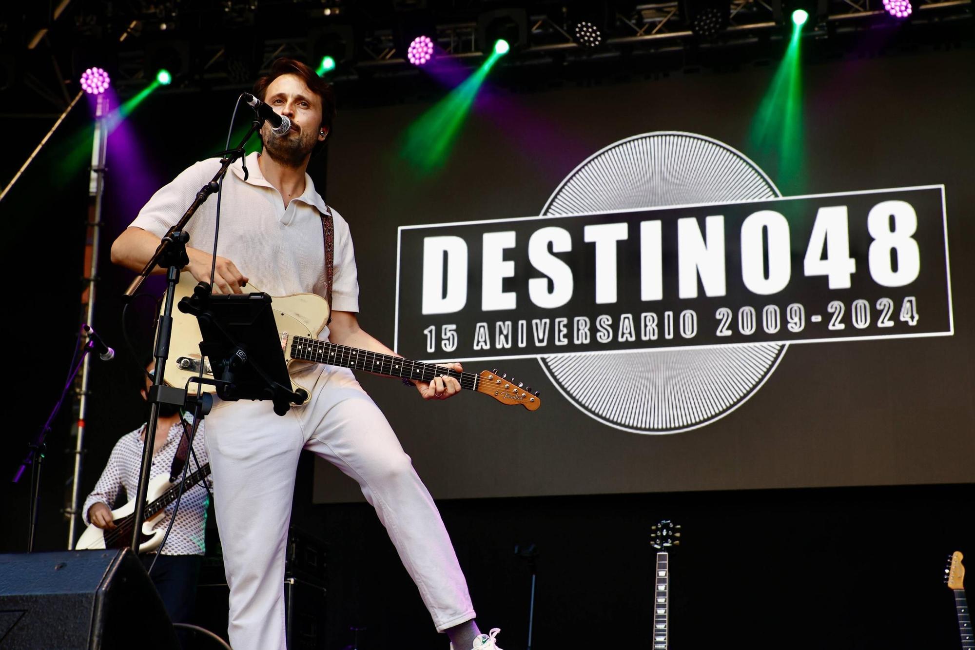 &quot;Destino 48&quot;, &quot;Meute&quot; y &quot;La Fantástica Banda&quot;: así fue la intensa jornada de conciertos en Gijón (en imágenes)