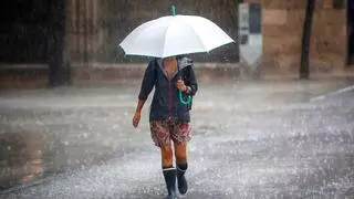 El bochorno llega a Andalucía con lluvias y calor: estas son las zonas y las horas