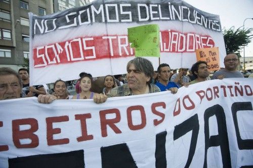 Percebeiros furtivos de O Portiño piden licencias