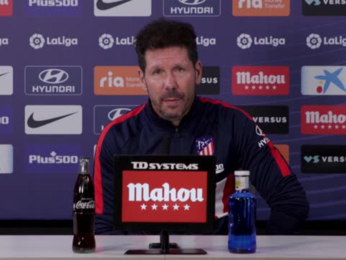 Simeone: Suárez demuestra en el campo lo que me transmitió por teléfono