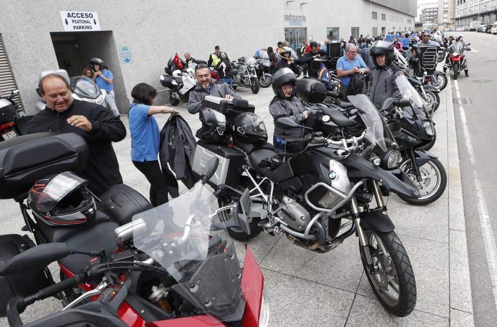 Concentración Motera Motopolis 2018 en Vigo: las motos de los agentes rugen en la ciuda