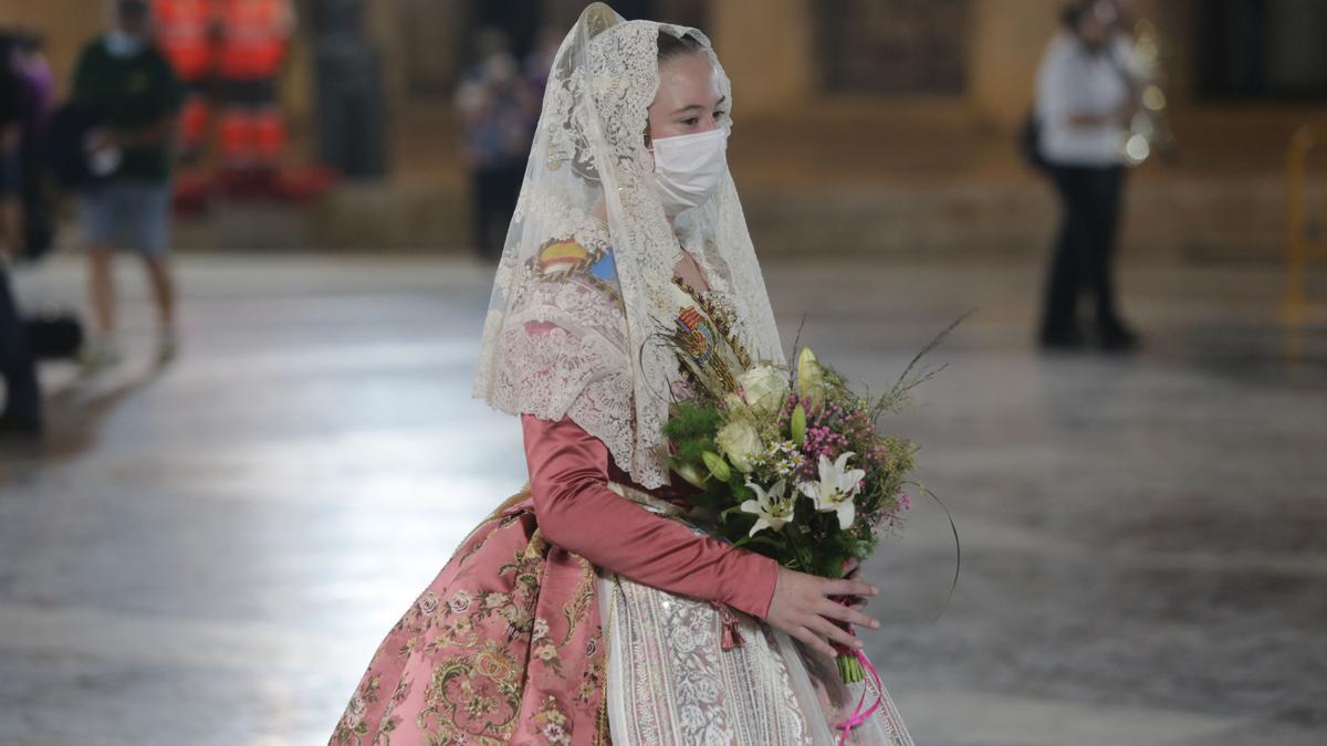 Búscate en el segundo día de Ofrenda por la calle de Caballeros (entre las 21.00 y las 22.00 horas)