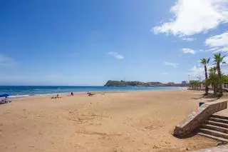 Muere un hombre de 77 años cuando se bañaba en una playa de Mazarrón