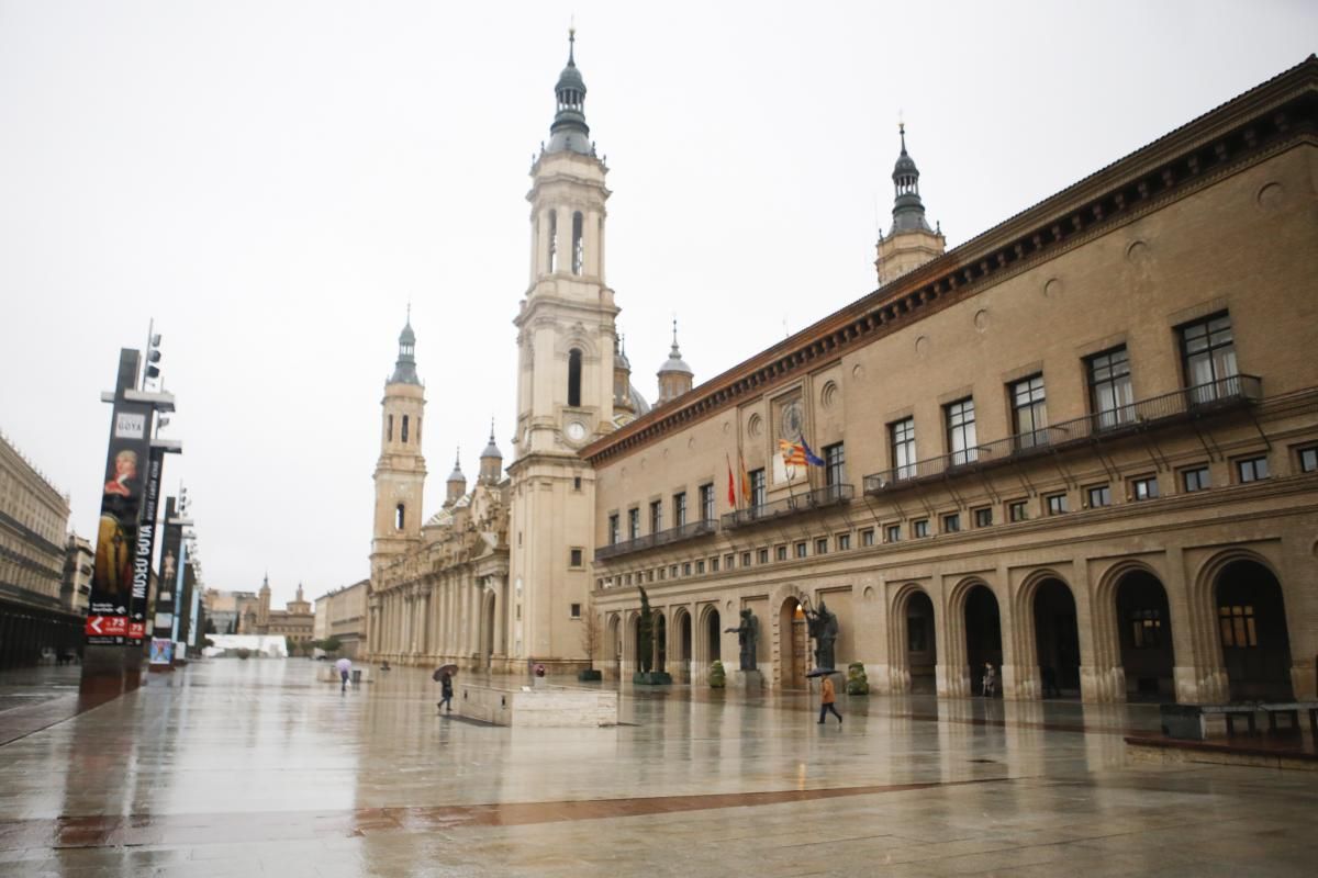 Zaragoza: primer día laboral de confinamiento