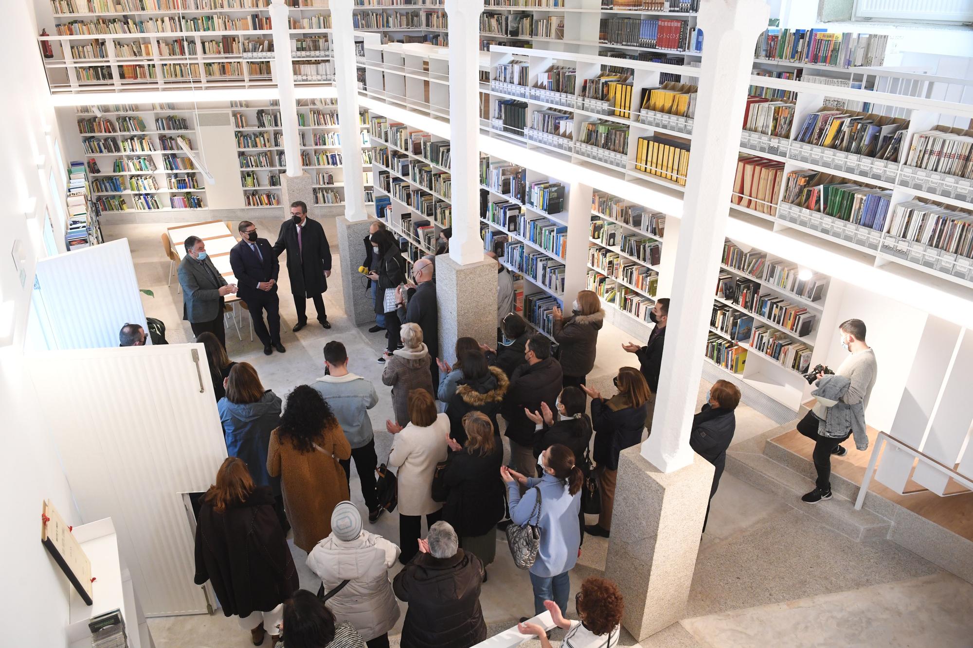 Inauguración de la Biblioteca Ambiental en el Pazo de Lóngora