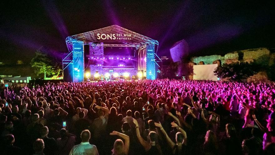 Andrés Calamaro obre un Sons del Món de Roses que ja ha venut més de 16.000 entrades