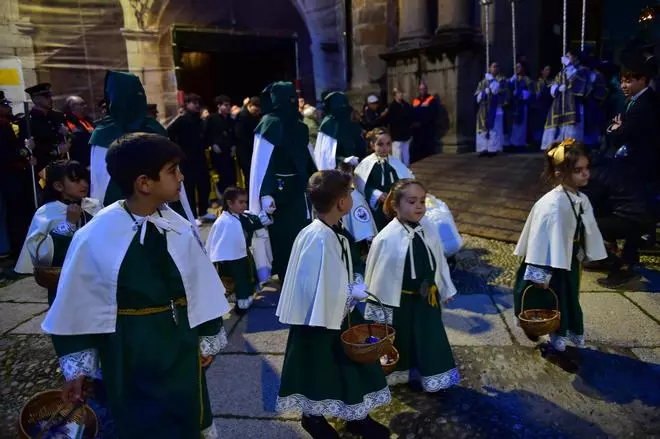 Fotogalería | Así ha sido el Lunes Santo en Plasencia